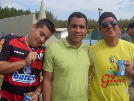 Buzz, Zé minigite e Abel